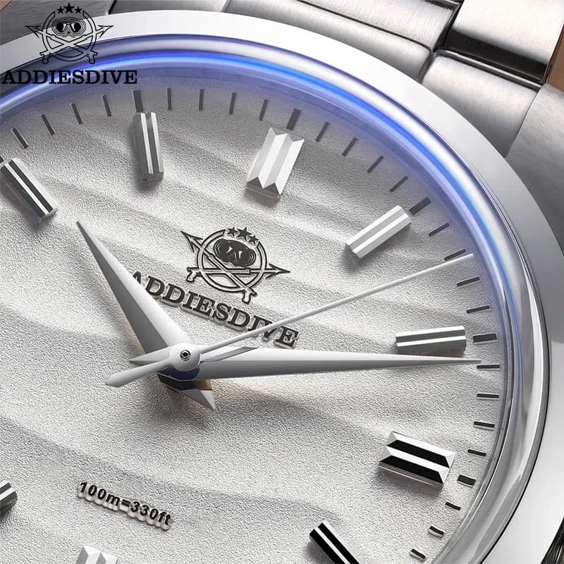 שעון ADDIESDIVE Desert Dial 36 מ״מ עם זכוכית בועה ועמידות 10 בר